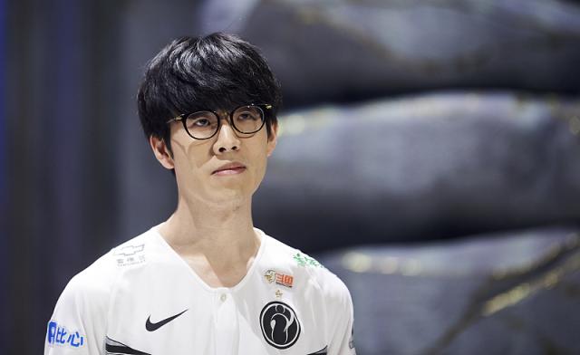 Vitality 击败 The MongolZ ，以 2：0 的胜利结束比赛