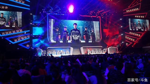 IMP ：每个人的立场不同 我谁都不站 我是来打比赛的 不是吵架的