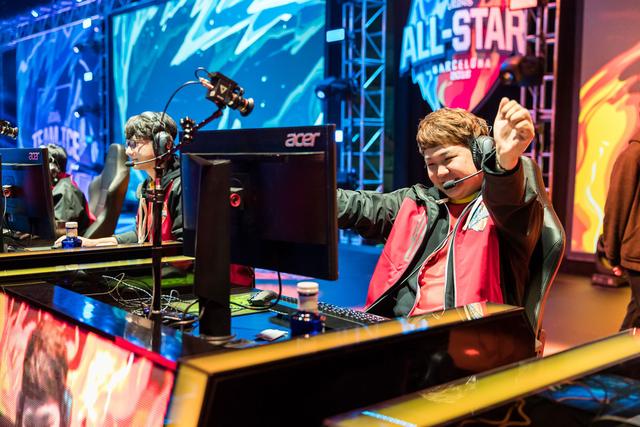 JDG滑跪！36酒肉蛋冲击 Kael +Ale迷之开团送大龙 TES3-1AL